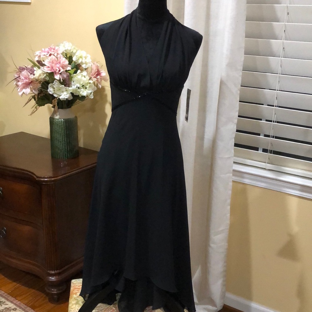 Gorgeous Black Donna Morgan formal dress NEVER WORN
